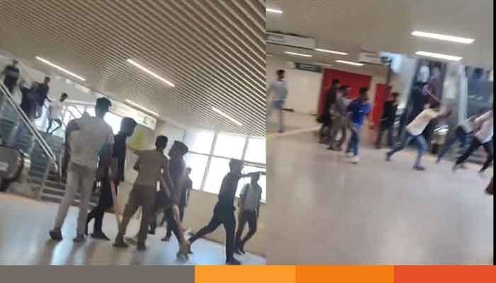 ফার্মগেট মেট্রোরেল স্টেশনের ভেতরে হামলা