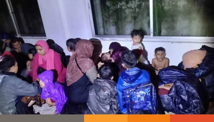 ২ সেনা ও ৩১ রোহিঙ্গা নিয়ে সেন্টমার্টিনে মিয়ানমারের ট্রলার