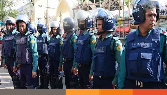 police কর্মবিরতিতে পুলিশ, থাকতে চান রাজনৈতিক প্রভাবমুক্ত