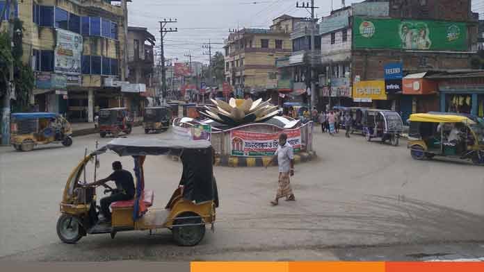 তিন পার্বত্য জেলায় চলছে অবরোধ, রাঙামাটিতে পরিবহন ধর্মঘট