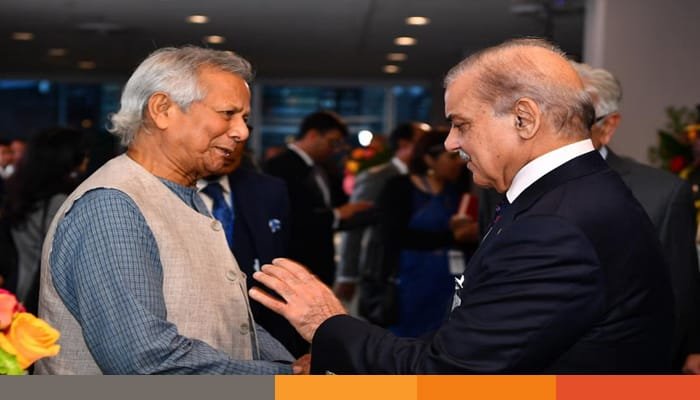 PAK ড. ইউনূসের সঙ্গে পাকিস্তানের প্রধানমন্ত্রী শাহবাজ শরিফের সাক্ষাৎ