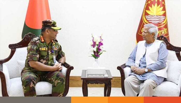 সেনাপ্রধানের সঙ্গে প্রধান উপদেষ্টার সাক্ষাৎ