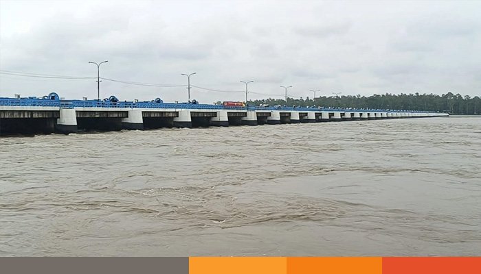 তিস্তার পানি বাড়ছে, বন্যার আশঙ্কা