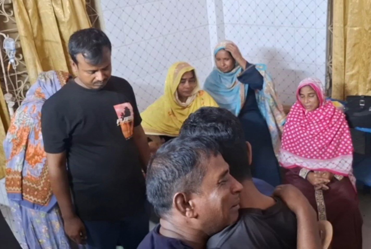 জয়পুরহাটে ভুল চিকিৎসায় গৃহবধূ মৃত্যুর অভিযোগ