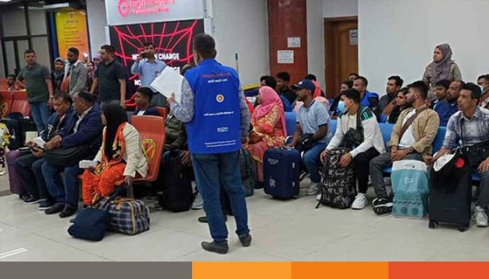 লেবানন থেকে আজ দেশে ফিরছেন আরও ৩১ বাংলাদেশি