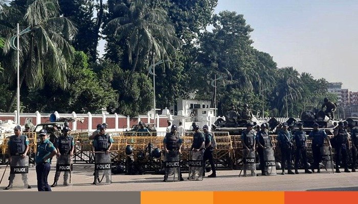 বঙ্গভবনকে ঘিরে নিরাপত্তা জোরদার