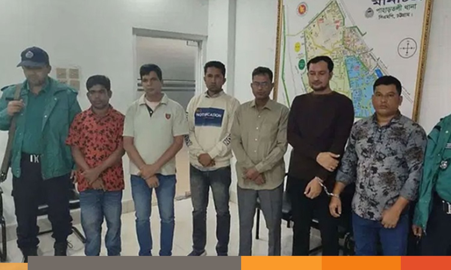 আইনজীবী হত্যা : নিষিদ্ধ ছাত্রলীগের দু'জনসহ ১৫ জন অংশ নেয়