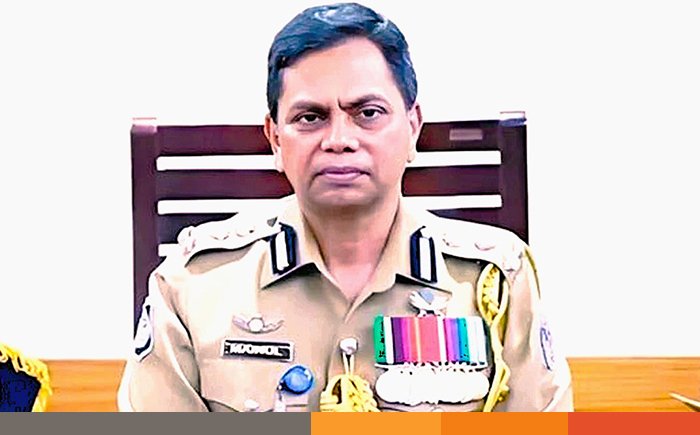 Moinul_Ambassador সদ্য সাবেক আইজিপি।