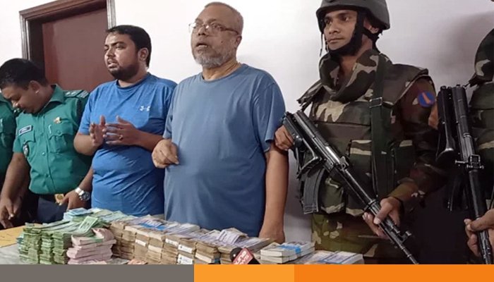 সাবেক সচিবের বাসায় মিলল কোটি টাকা