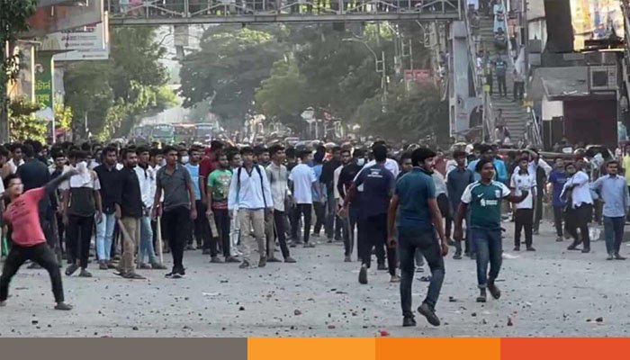 সায়েন্সল্যাবে ঢাকা কলেজ- সিটি কলেজ শিক্ষার্থীদের সংঘর্ষ