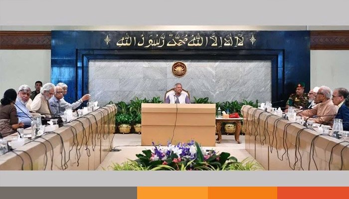 প্রধান উপদেষ্টার সঙ্গে সংস্কার কমিশনার প্রধানদের বৈঠক