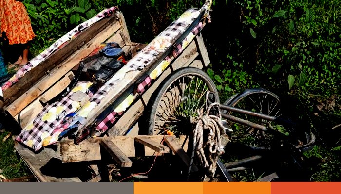 গাইবান্ধায় কর্ভাডভ্যানের চাপায় এক নারী যাত্রী নিহত