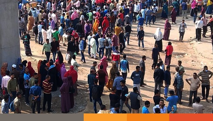 চার বছর আগে বন্ধ হওয়া গার্মেন্টস শ্রমিকদের মহাসড়কে বিক্ষোভ