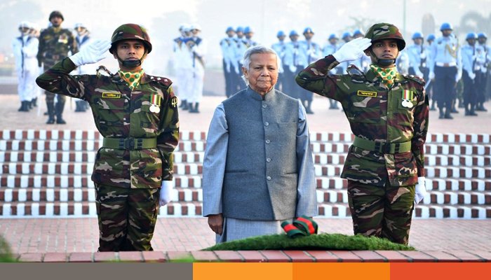 জাতীয় স্মৃতিসৌধে প্রধান উপদেষ্টার শ্রদ্ধা