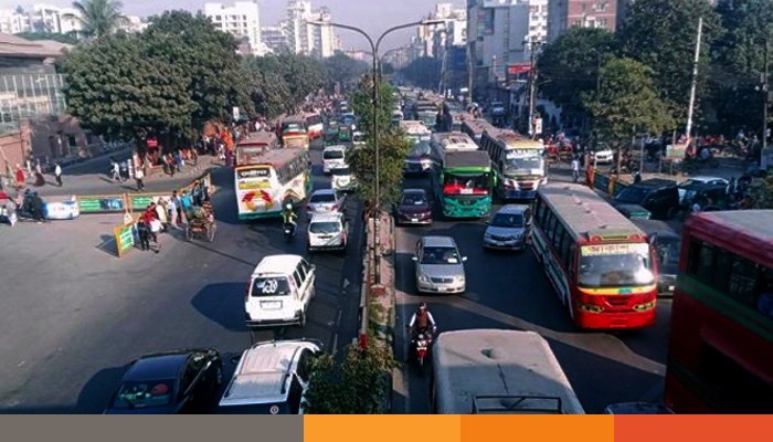 রাজধানী রাজধানীর সড়কে গতি সীমায় বুড়ো আঙুল