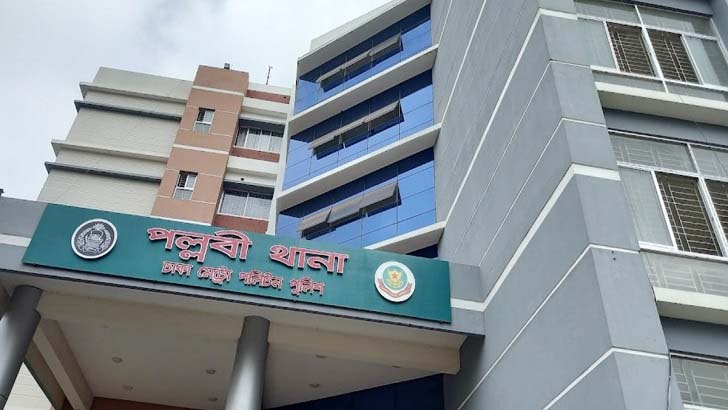 পেশাদার ছিনতাইকারী চক্রের তিন সদস্য গ্রেপ্তার