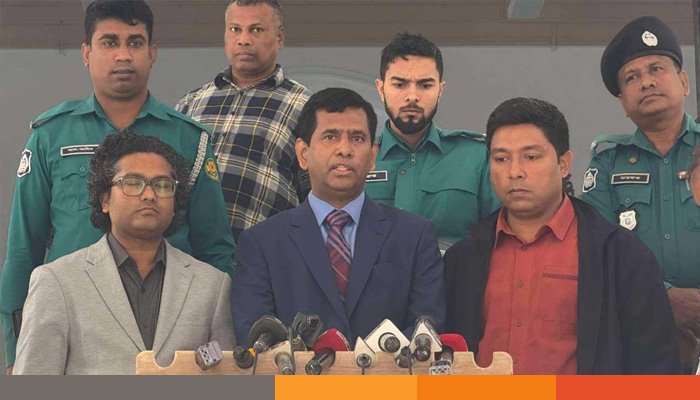 চানখারপুলে গণহত্যায় কনস্টেবল সুজনের বিরুদ্ধে গ্রেপ্তারি পরোয়ানা চানখারপুলে গণহত্যায় কনস্টেবল সুজনের বিরুদ্ধে গ্রেপ্তারি পরোয়ানা