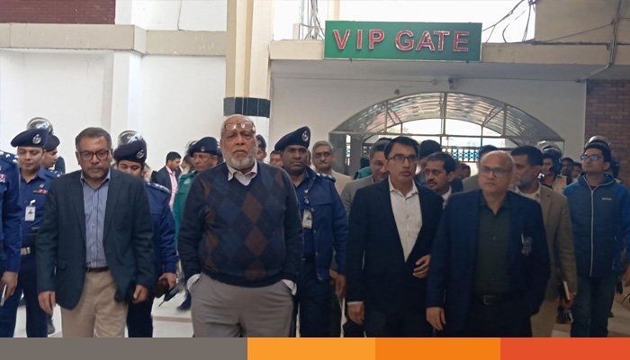 যাত্রীদের জিম্মি করে কর্মসূচি দুঃখজনক: রেল উপদেষ্টা