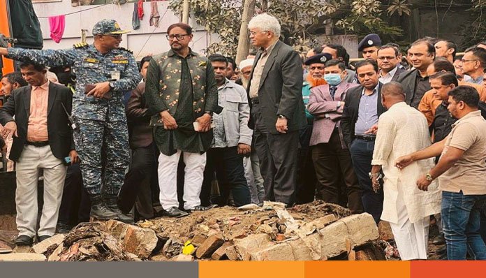 জলাবদ্ধতা নিরসনের নামে লুটপাট হয়েছে: উপদেষ্টা আদিলুর