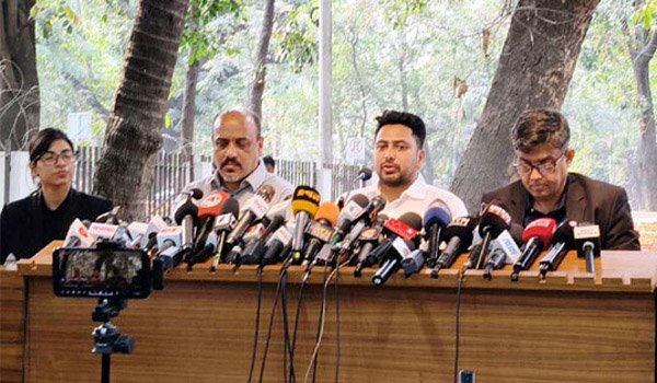 নাহিদ ইসলামের পদত্যাগপত্র গ্রহণ করেছেন রাষ্ট্রপতি