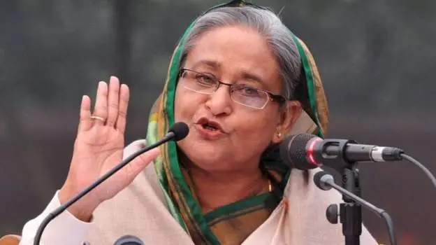 বিতর্কিত ভোটে দায়িত্ব পালন করা ৩৩ ডিসিকে ওএসডি