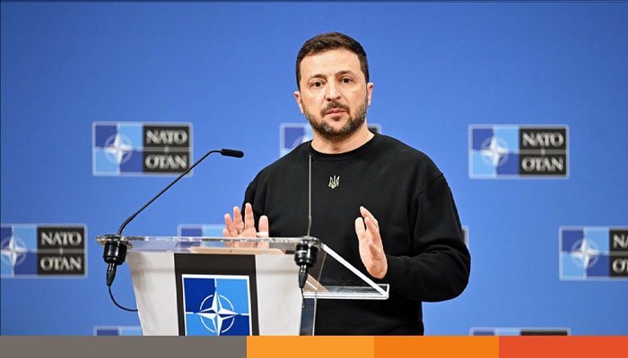 ইউক্রেন যুদ্ধ অবসানে পুতিনের সঙ্গে বসতে চান জেলেনস্কি