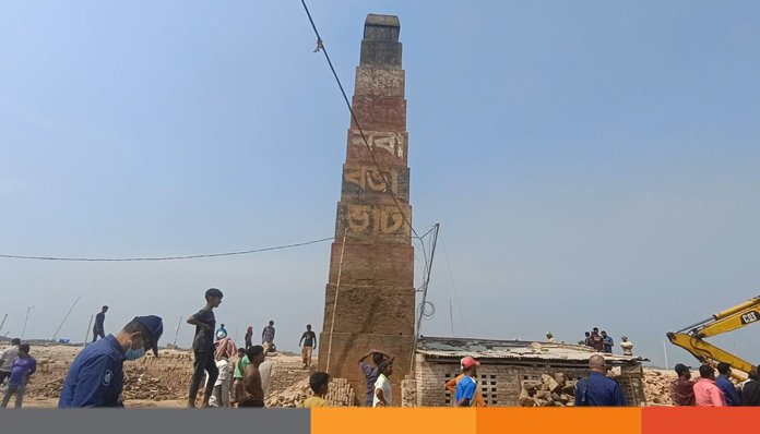 অভিযানে বন্ধের নির্দেশ, বাস্তবে ১৬ ইটভাটাই সচল