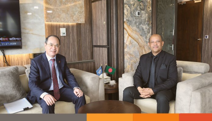 বেবিচক চেয়ারম্যান এর সাথে ভিয়েতনামের রাষ্ট্রদূতের সৌজন্য সাক্ষাৎ বেবিচক চেয়ারম্যান এর সাথে ভিয়েতনামের রাষ্ট্রদূতের সৌজন্য সাক্ষাৎ