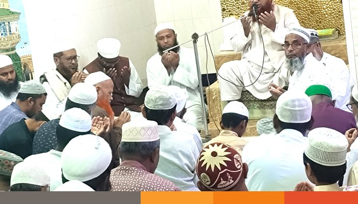 দিনাজপুরে দোয়া-ইফতার মাহফিল অনুষ্ঠিত