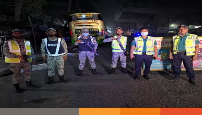 ২৪ ঘন্টায় ডিএমপি কর্তৃক ৬৬৭টি টহল টিম ও ৭১টি চেকপোস্ট পরিচালনা