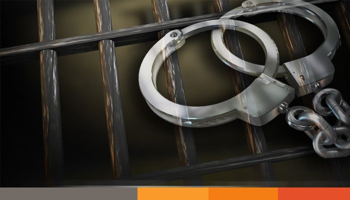 ডিবিকে লক্ষ্য করে গুলি ছোড়া শীর্ষ সন্ত্রাসী বাপ্পি অস্ত্রসহ গ্রেপ্তার ডিবিকে লক্ষ্য করে গুলি ছোড়া শীর্ষ সন্ত্রাসী বাপ্পি অস্ত্রসহ গ্রেপ্তার