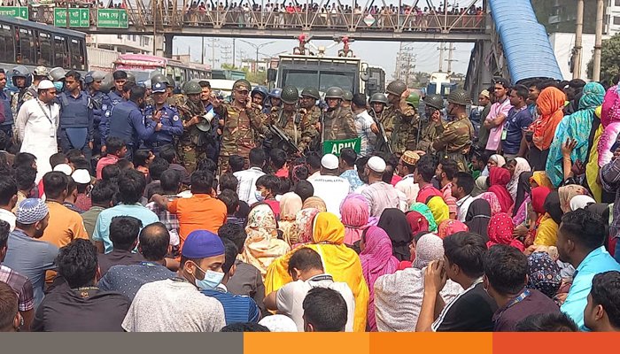 মজুরি বৃদ্ধিসহ বেশ কিছু দাবিতে আবারও শ্রমিক অসন্তোষ