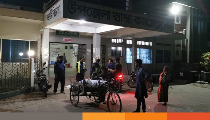 সরকারি পুকুর সংস্কার: ভেকু মেশিনের হাইড্রোলিকের চাপাই পড়ে শ্রমিকের মৃত্যু