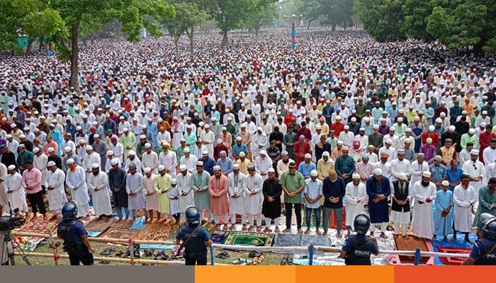 শোলাকিয়ায় ঈদের জামাতে ৬ লাখ মুসল্লির অংশগ্রহণ