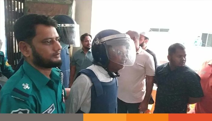 হত্যা মামলায় সাবেক বিচারপতি মানিক রিমান্ডে