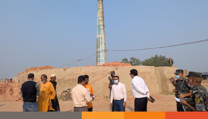 দূষণের বিরুদ্ধে মোবাইল কোর্ট অভিযানে প্রায় ২০ কোটি টাকা জরিমানা, ৪৬২ ইটভাটা বন্ধ