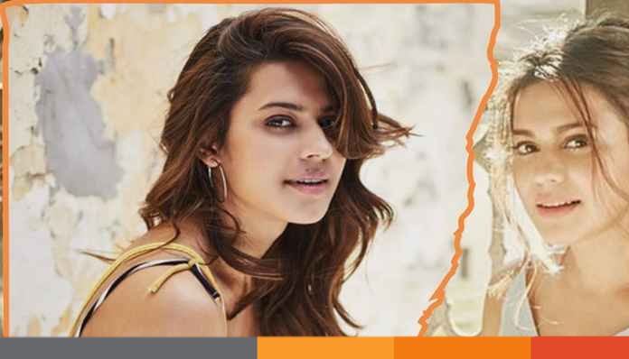 ইউটিউব দেখে শিখেছেন সোনা পাচার, চাঞ্চল্যকর তথ্য অভিনেত্রীর