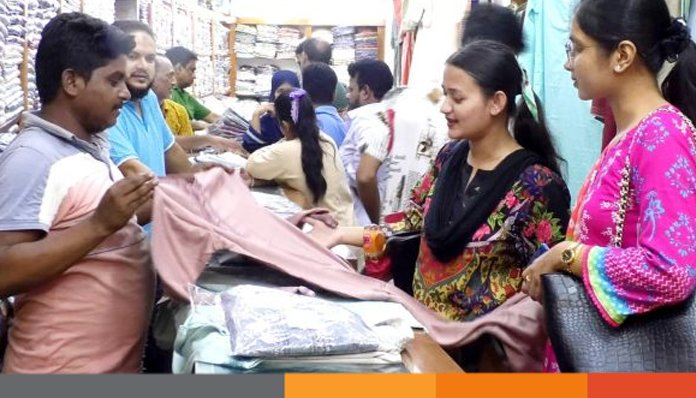 ঈদ বাজারে কুমিল্লার খাদির আধিপত্য