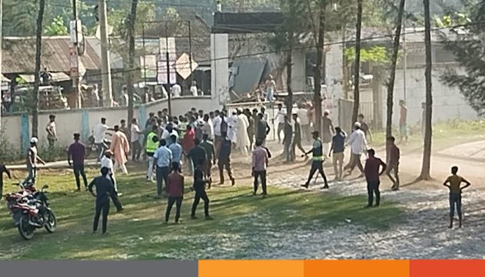 নোয়াখালীতে বাজার ইজারা নিয়ে বিএনপির দু'গ্রুপের সংঘর্ষ, আহত ১২