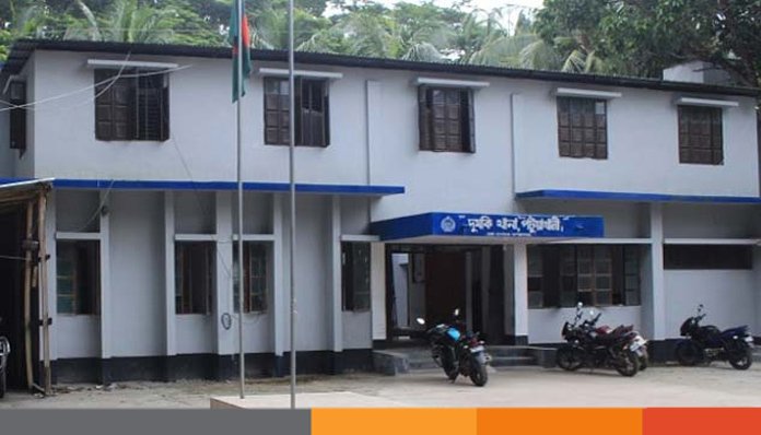 পটুয়াখালীর দুমকীতে জুলাই বিপ্লবে শহীদ পরিবারের মেয়ে গণ ধর্ষণের শিকার, গ্রেফতার-১