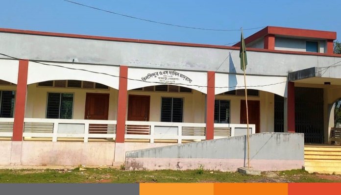 প্রতারণার আশ্রয়ে মাদরাসার কমিটি; আদালতের নিষেধাজ্ঞা