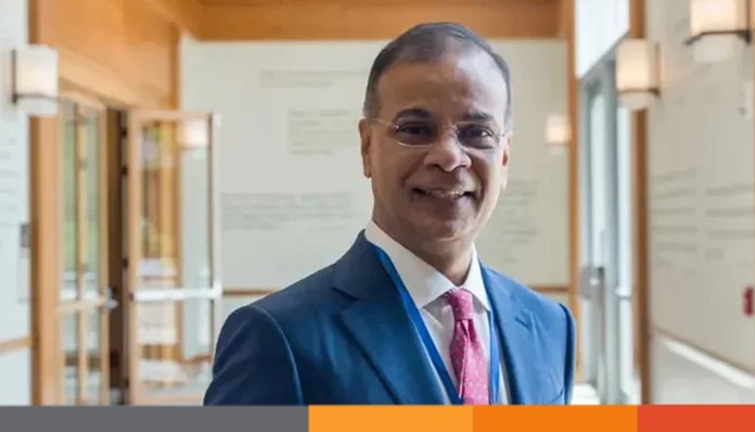 সামিট গ্রুপের আজিজ খান ও তার পরিবারের ১৯১ ব্যাংক হিসাব জব্দ