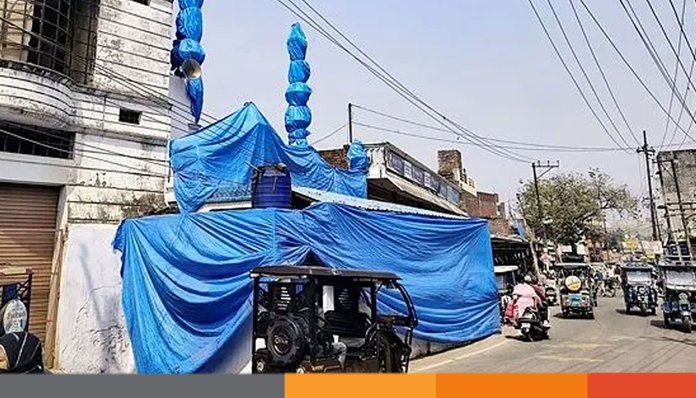 হোলির আগে ভারতে ১০ মসজিদ ঢেকে দেওয়া হয় ভারতে