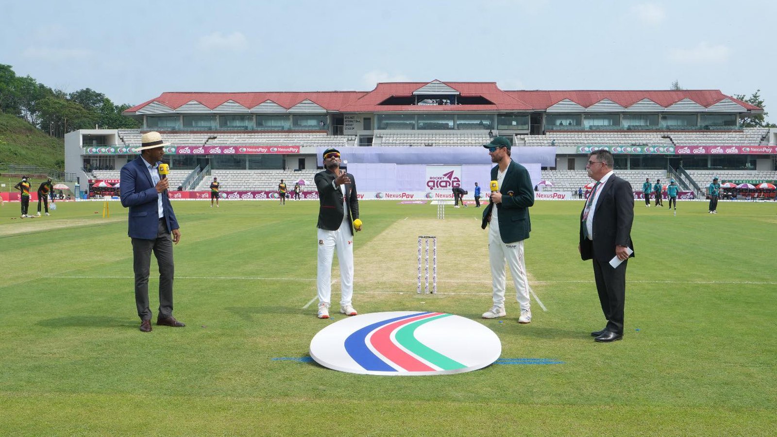 23ddd6f13b5f27ec0fecf241be24946205097fbbdbb9adc6