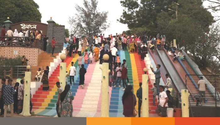 পর্যটন নগরী বান্দরবানে পর্যটকদের হিড়িক