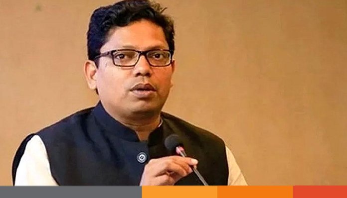 অস্ত্র জমা না দেওয়ায় পলকের বিরুদ্ধে মামলা অস্ত্র জমা না দেওয়ায় পলকের বিরুদ্ধে মামলা