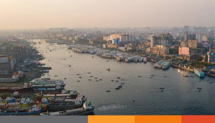 অস্বাস্থ্যকর’ বাতাস নিয়ে বিশ্বে ষষ্ঠ দূষিত শহর ঢাকা