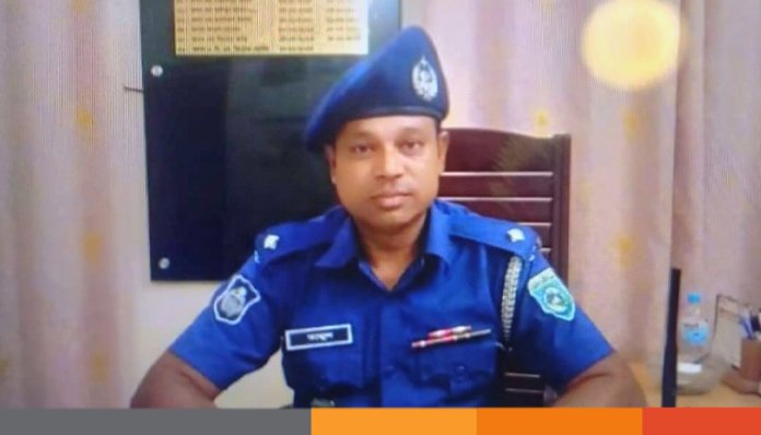 একজন মানবিক ওসি তাজুল ইসলামের গল্প একজন মানবিক ওসি তাজুল ইসলামের গল্প