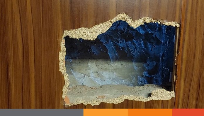 কালীগঞ্জে জুয়েলারি দোকানে চুরি, খোয়া গেছে স্বর্ণ ও নগদ টাকা