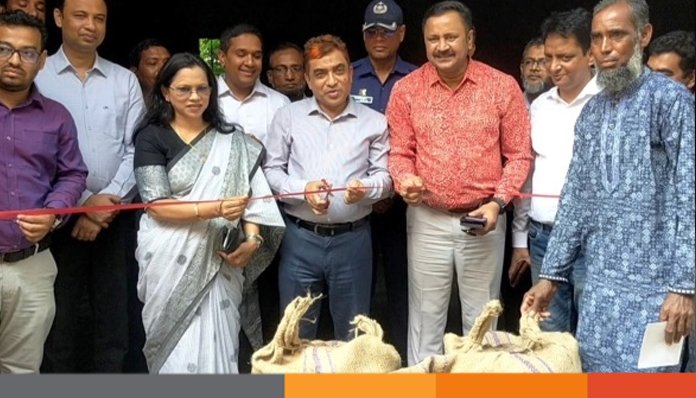 নেত্রকোনায় অভ্যন্তরীণ বোরো ধান চাল সংগ্রহের উদ্বোধন